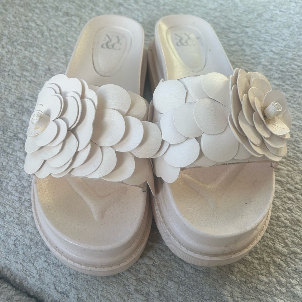 New York & Company Cream Floral Mules